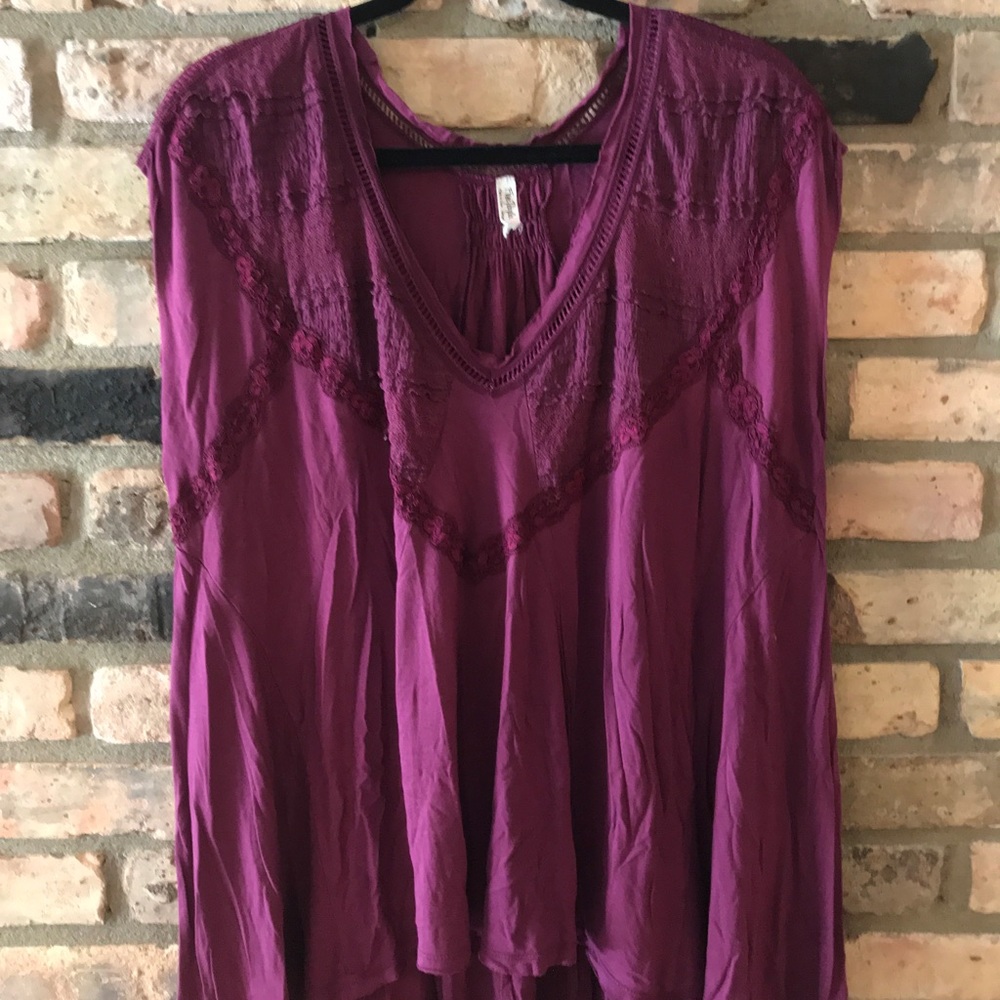 XL free people purple V-neck!